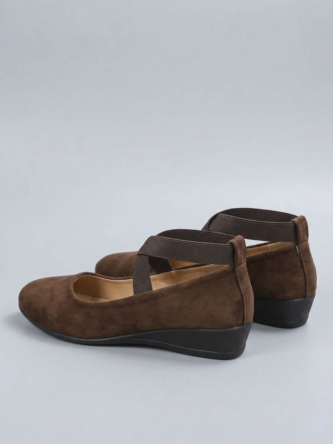 Madeleine | Closed and Comfortable Wedge Shoes