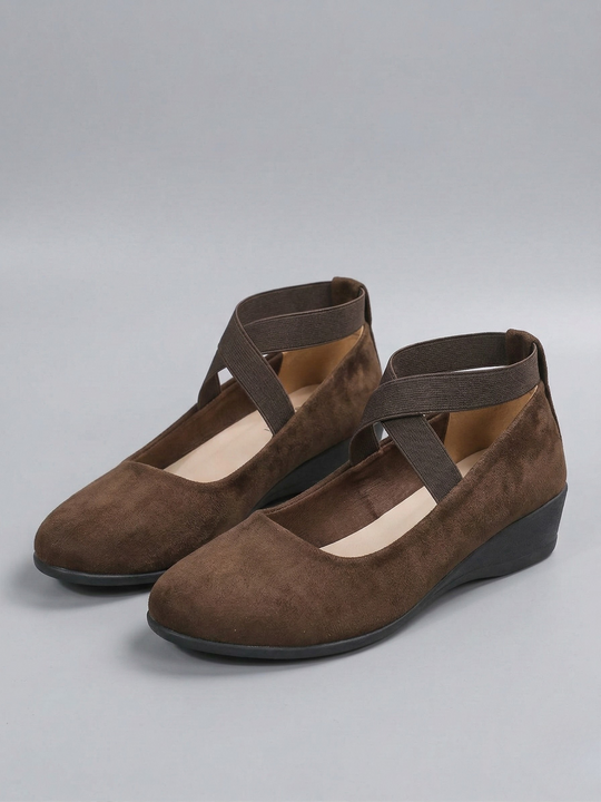 Madeleine | Closed and Comfortable Wedge Shoes