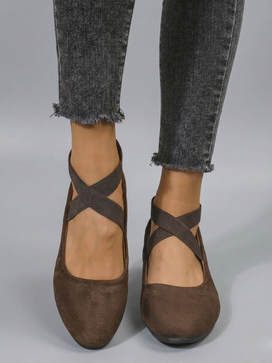 Madeleine | Closed and Comfortable Wedge Shoes