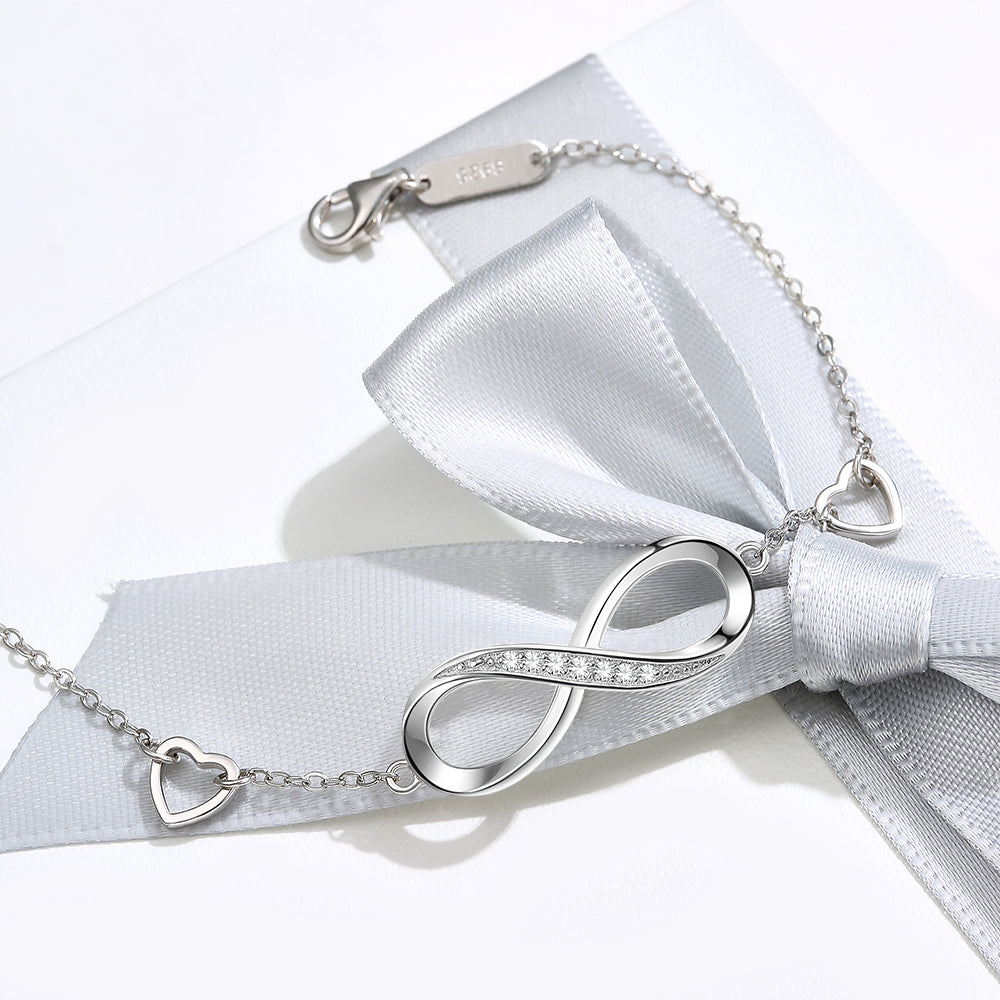 Eternal | Infinite Bracelet Set with Crystals and Delicate Hearts