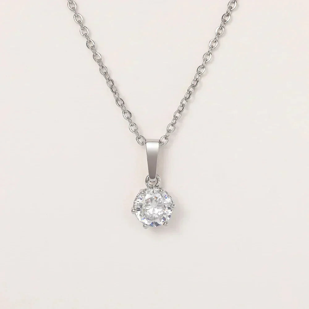 Classic Zirconium Pendant Necklace