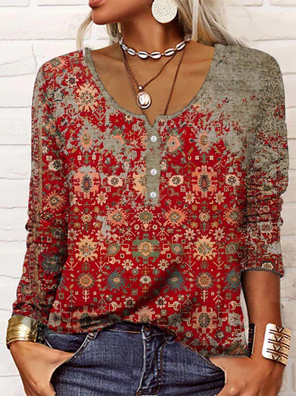 Ria - Elegant Blouse with Aztec Pattern
