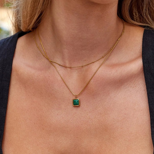 Chic Gold Necklace