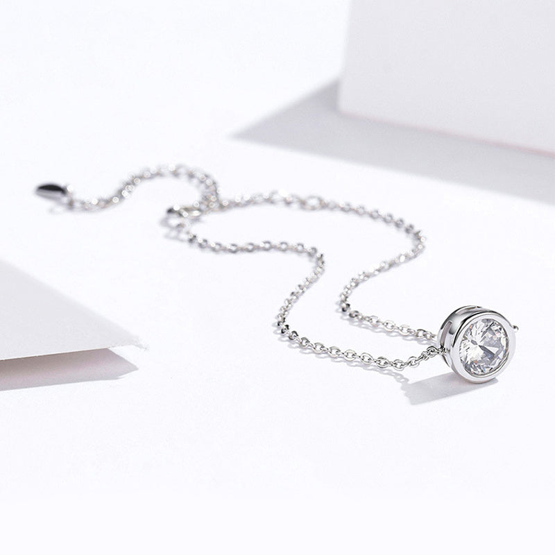 Light | Delicate Chain Bracelet with Closed Set Solitaire Crystal