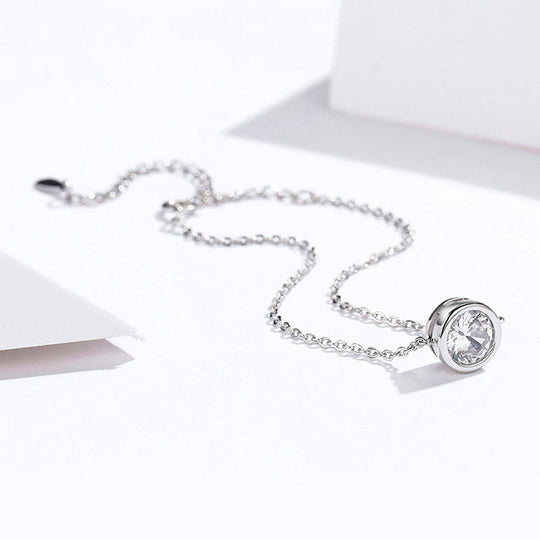 Light | Delicate Chain Bracelet with Closed Set Solitaire Crystal